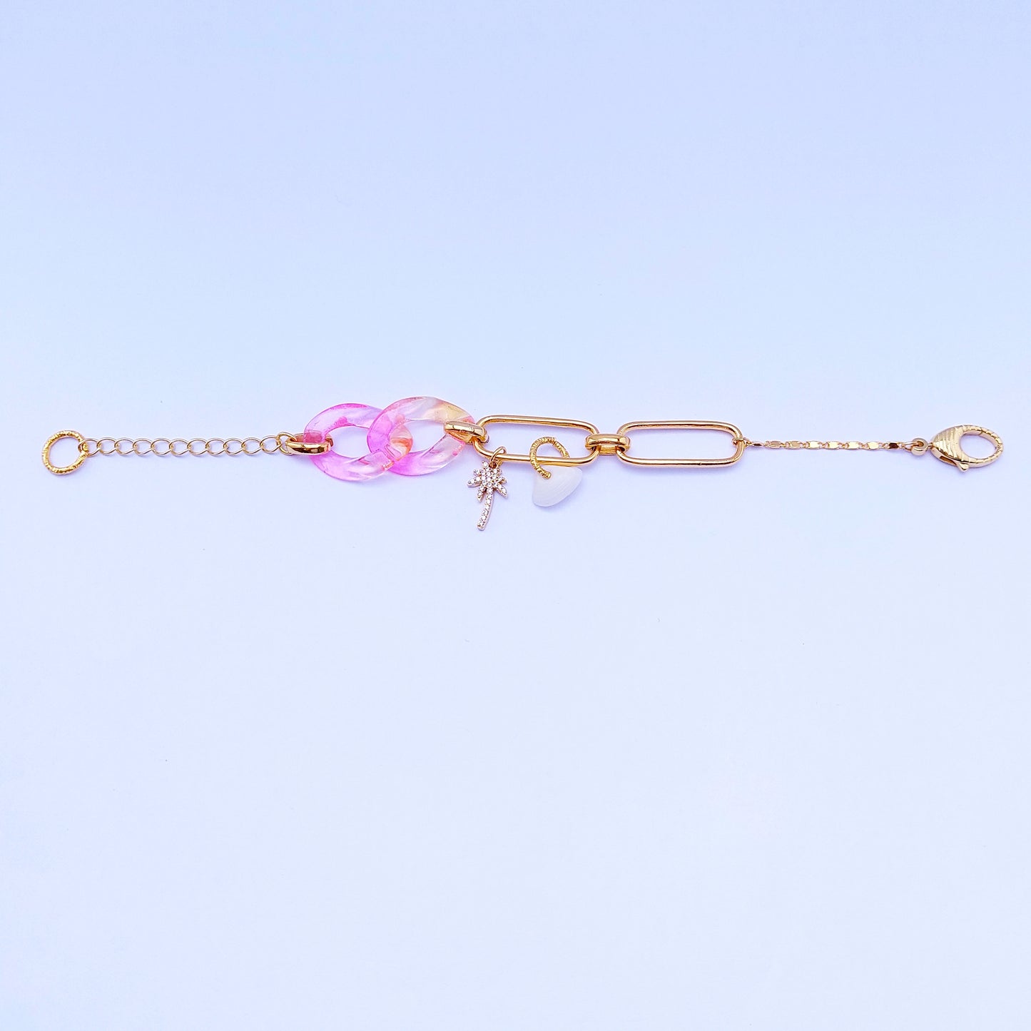 Ocean breeze armband - pink sun armband met hangertjes