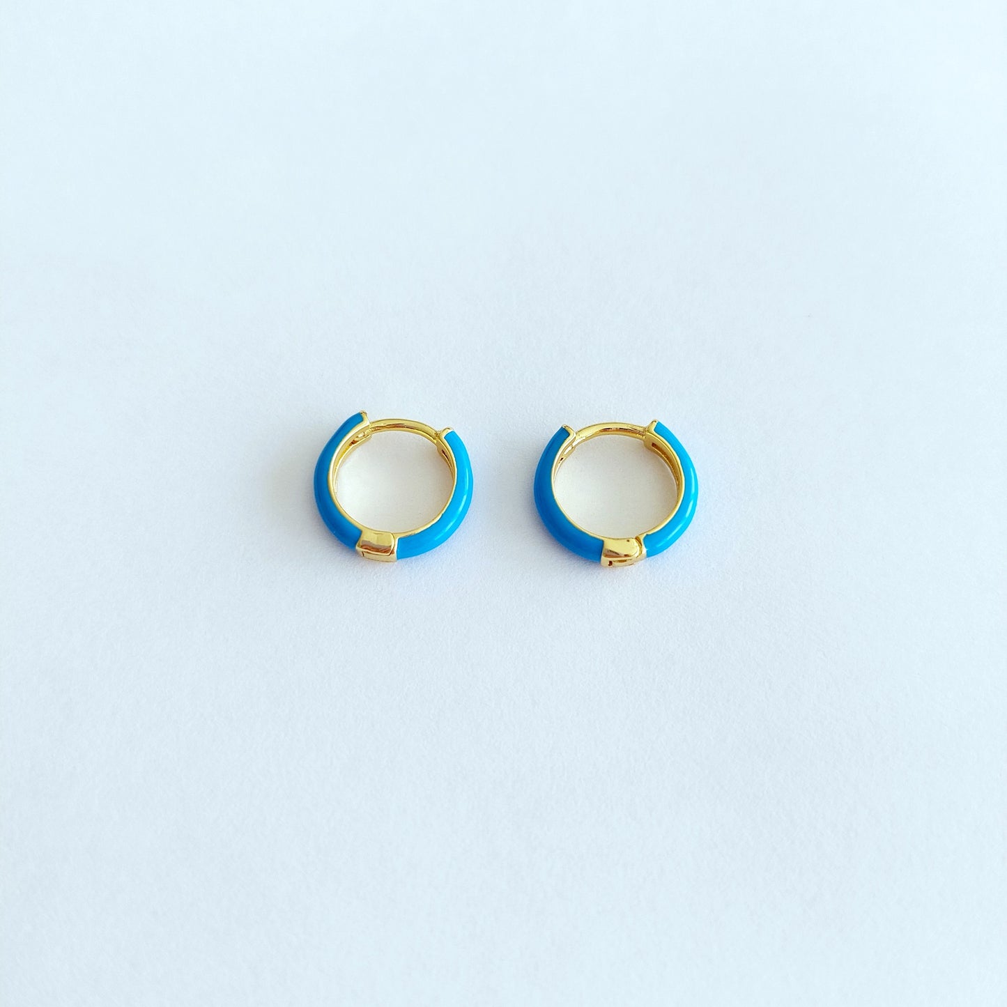 Blue Lagoon turquoise ringetjes oorbellen