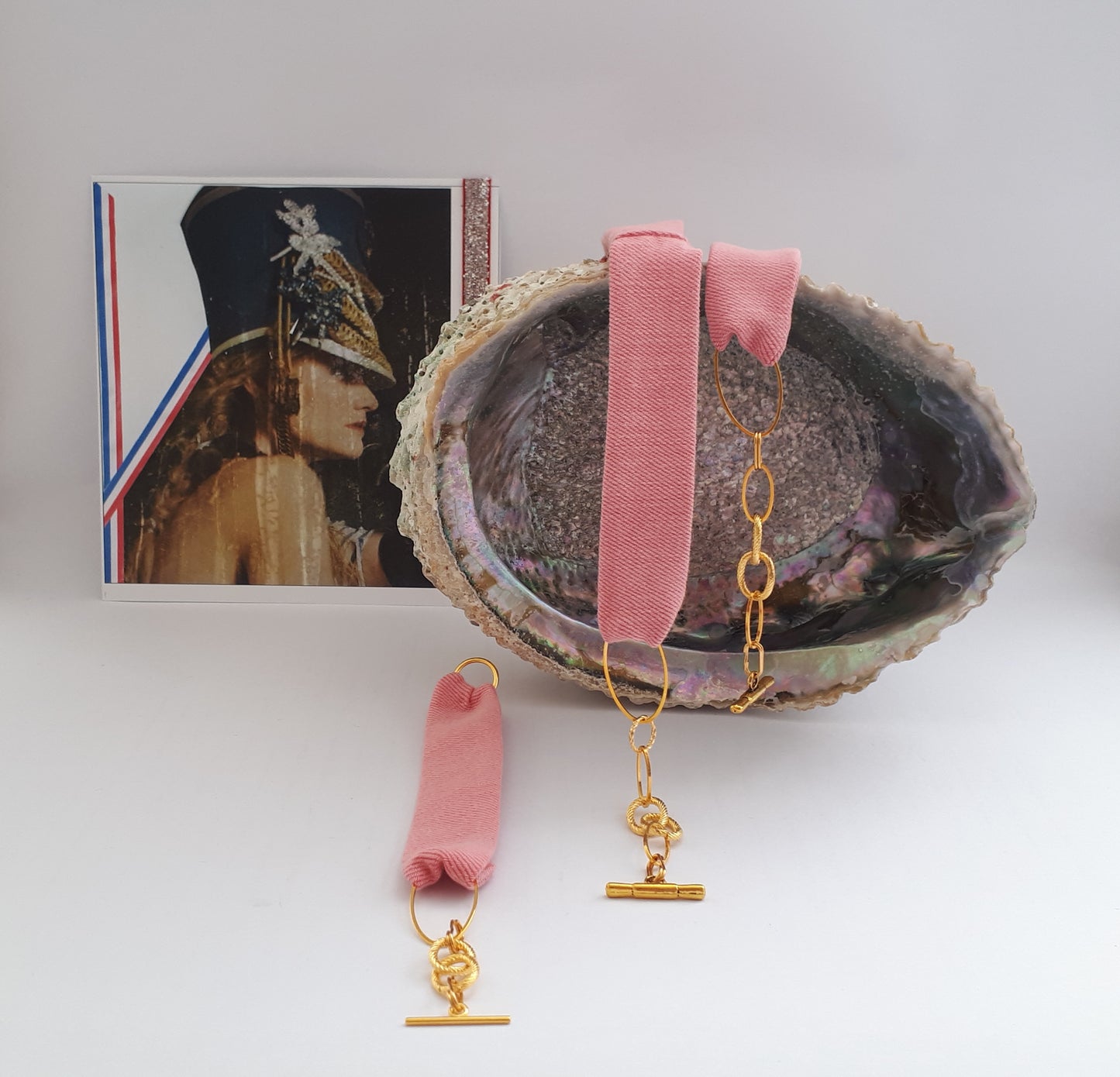 Pink Jeans medaille oorbellen