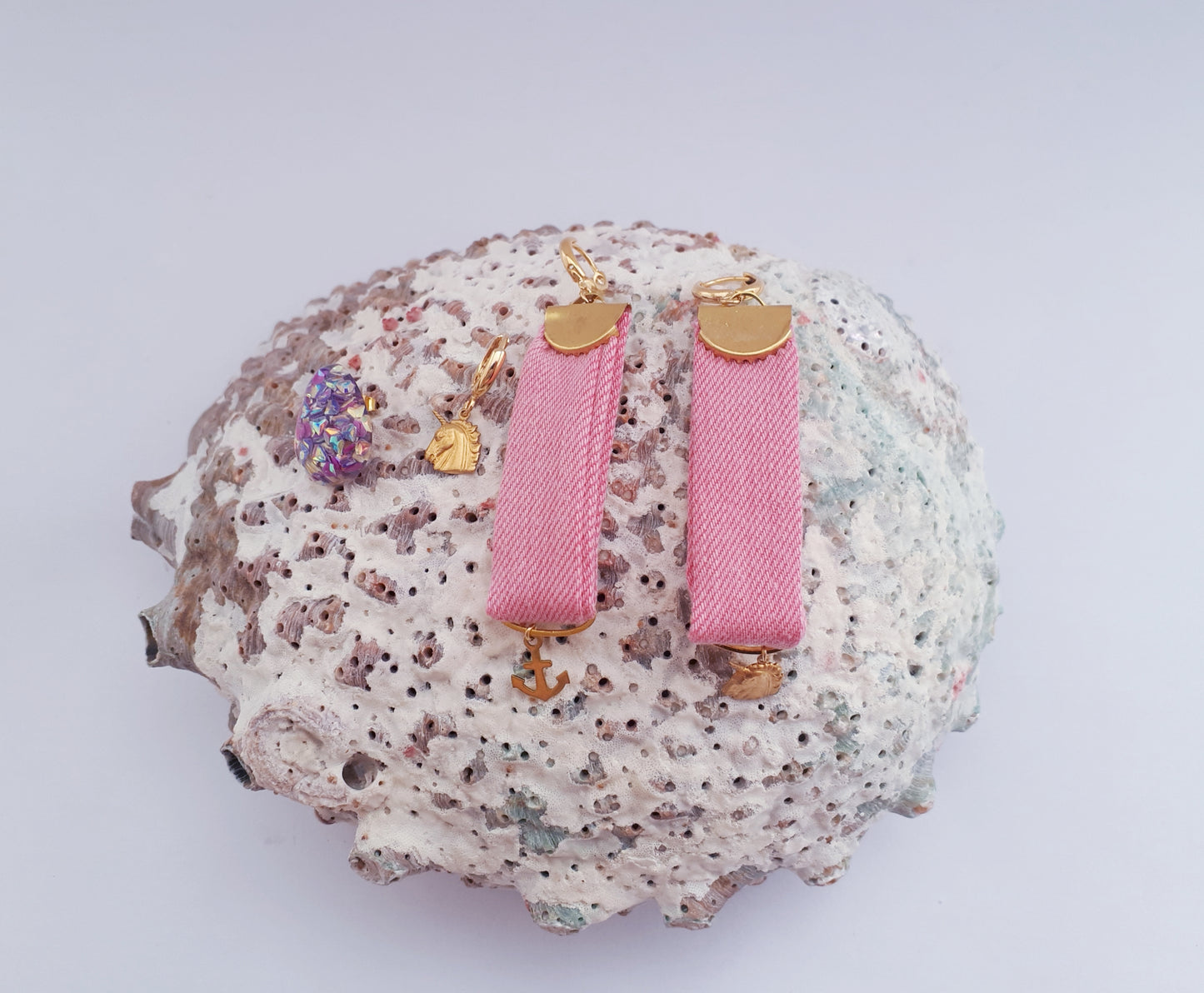 Pink Jeans medaille oorbellen